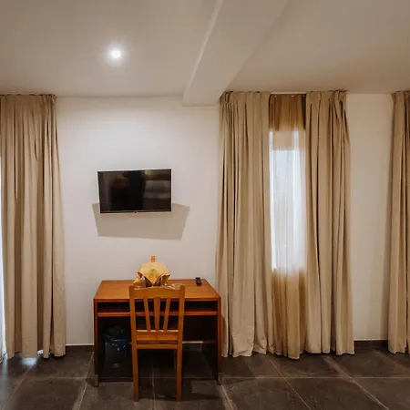 Hotel apartamentowy Nidi *