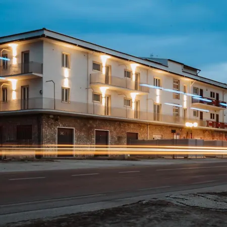 Nidi Hotel apartamentowy *