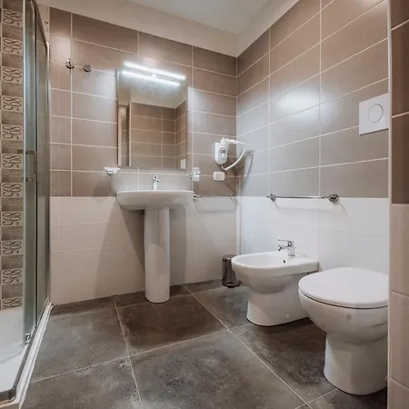 Hotel apartamentowy Nidi