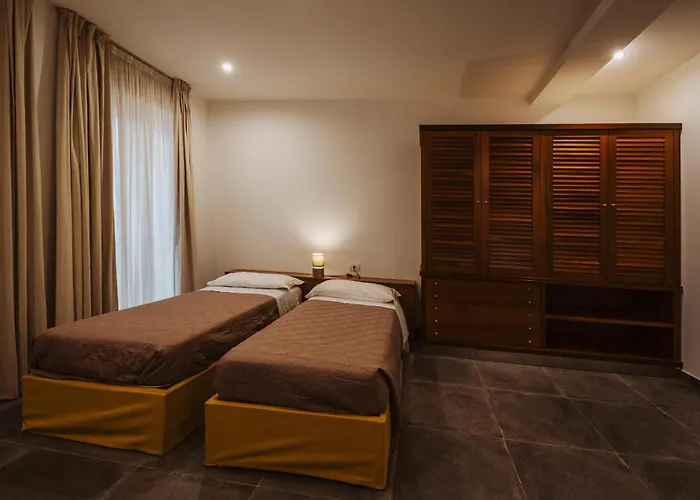 Nidi 公寓式酒店 *